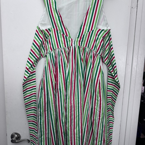 Unique Vintage Magnolia Place Christmas Dress - Picture 2 of 2